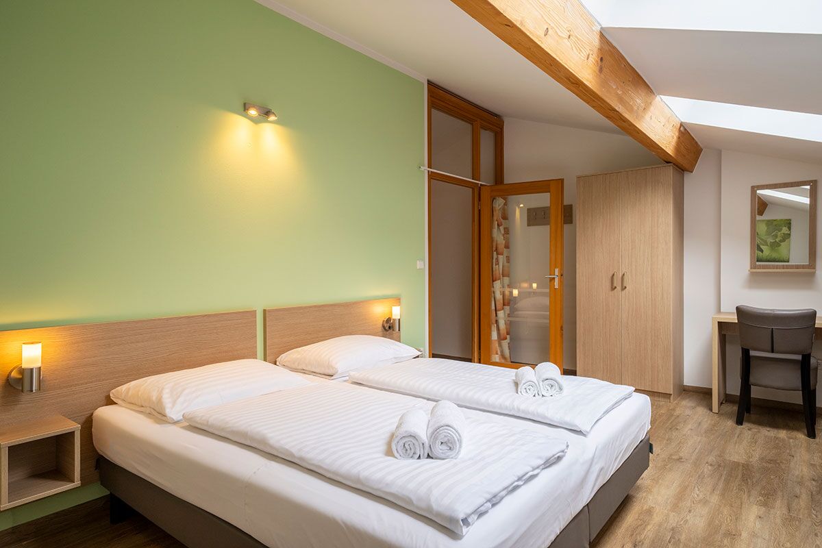 Landal 6 Persons Apartment IRF26 - Image 2